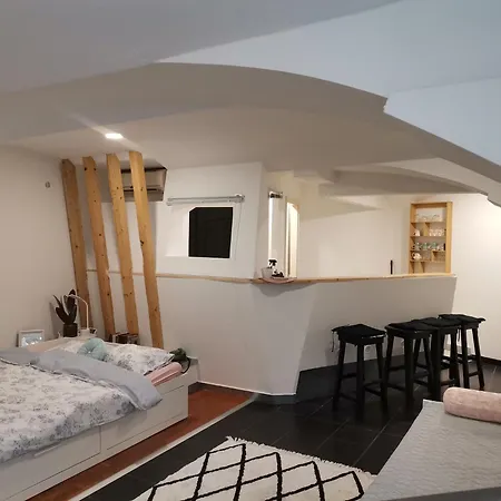 F16studio Apartment *